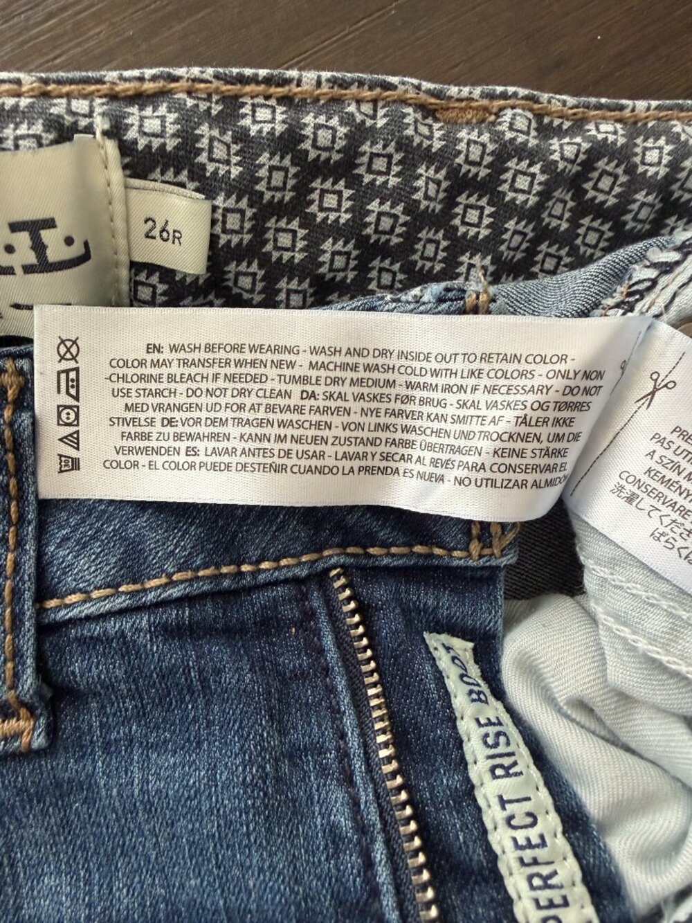 Ariat Rosa Perfect Rise Bootcut Jean 26R - Picture 7 of 10
